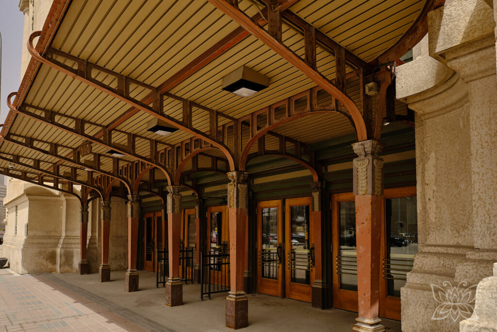 Bahnhofseingang in Winnipeg, Kanada